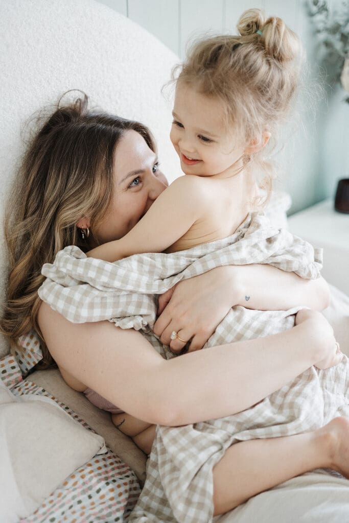 Melbourne in-home family photographer