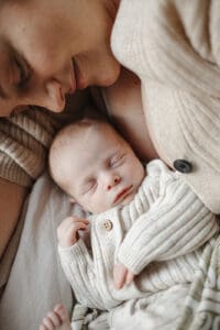 Best natural newborn photographer Melbourne
